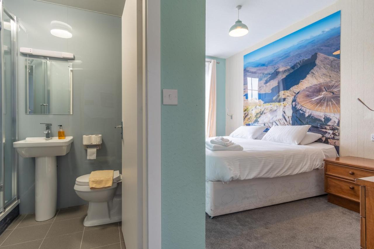 Padarn Hotel Лланберис Экстерьер фото
